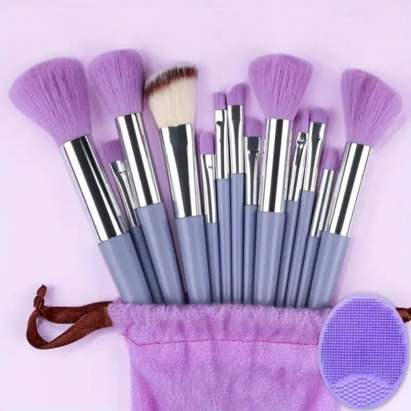 Makeup Brush Set – Soft, Fluffy, Professional Cosmetic Brushes for Foundation, Powder, Eyeshadow, and Blending