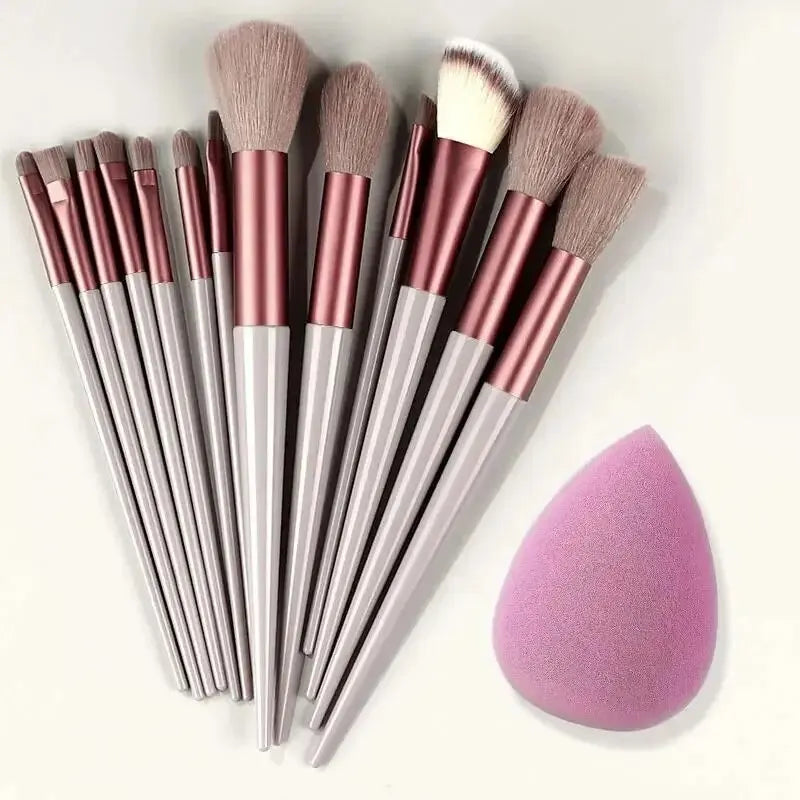 Makeup Brush Set – Soft, Fluffy, Professional Cosmetic Brushes for Foundation, Powder, Eyeshadow, and Blending