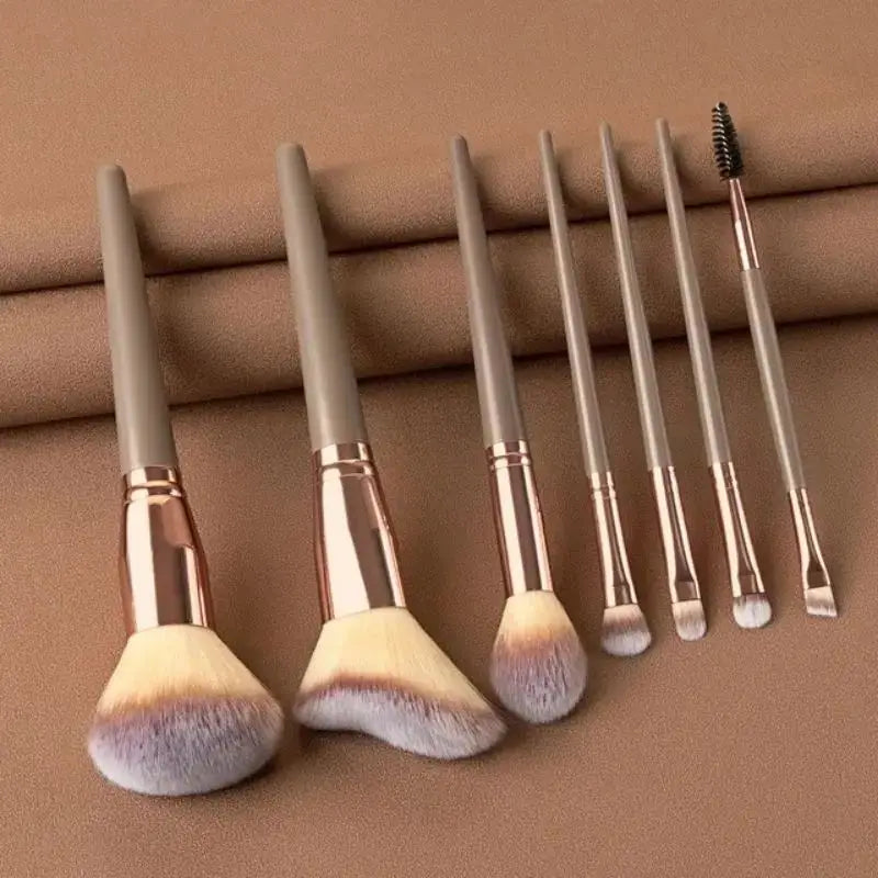Makeup Brush Set – Soft, Fluffy, Professional Cosmetic Brushes for Foundation, Powder, Eyeshadow, and Blending