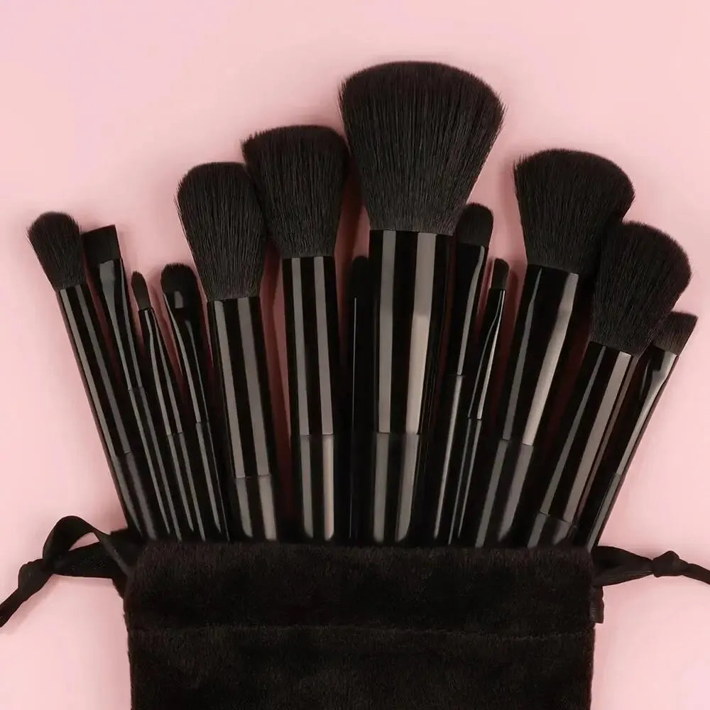 Makeup Brush Set – Soft, Fluffy, Professional Cosmetic Brushes for Foundation, Powder, Eyeshadow, and Blending