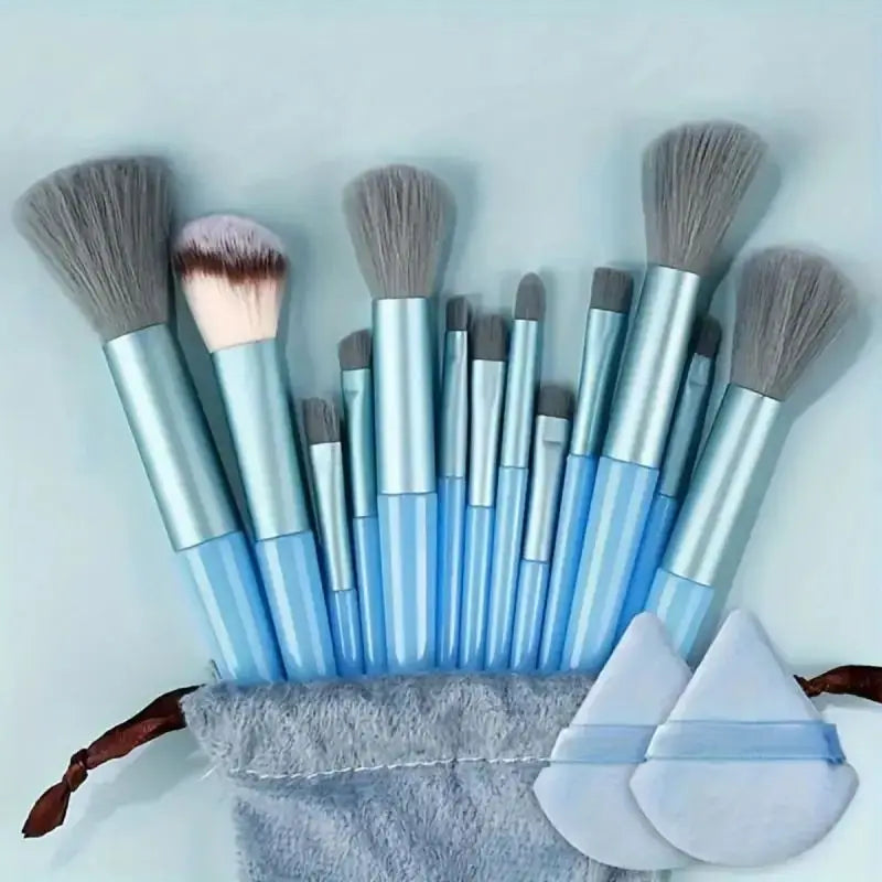 Makeup Brush Set – Soft, Fluffy, Professional Cosmetic Brushes for Foundation, Powder, Eyeshadow, and Blending
