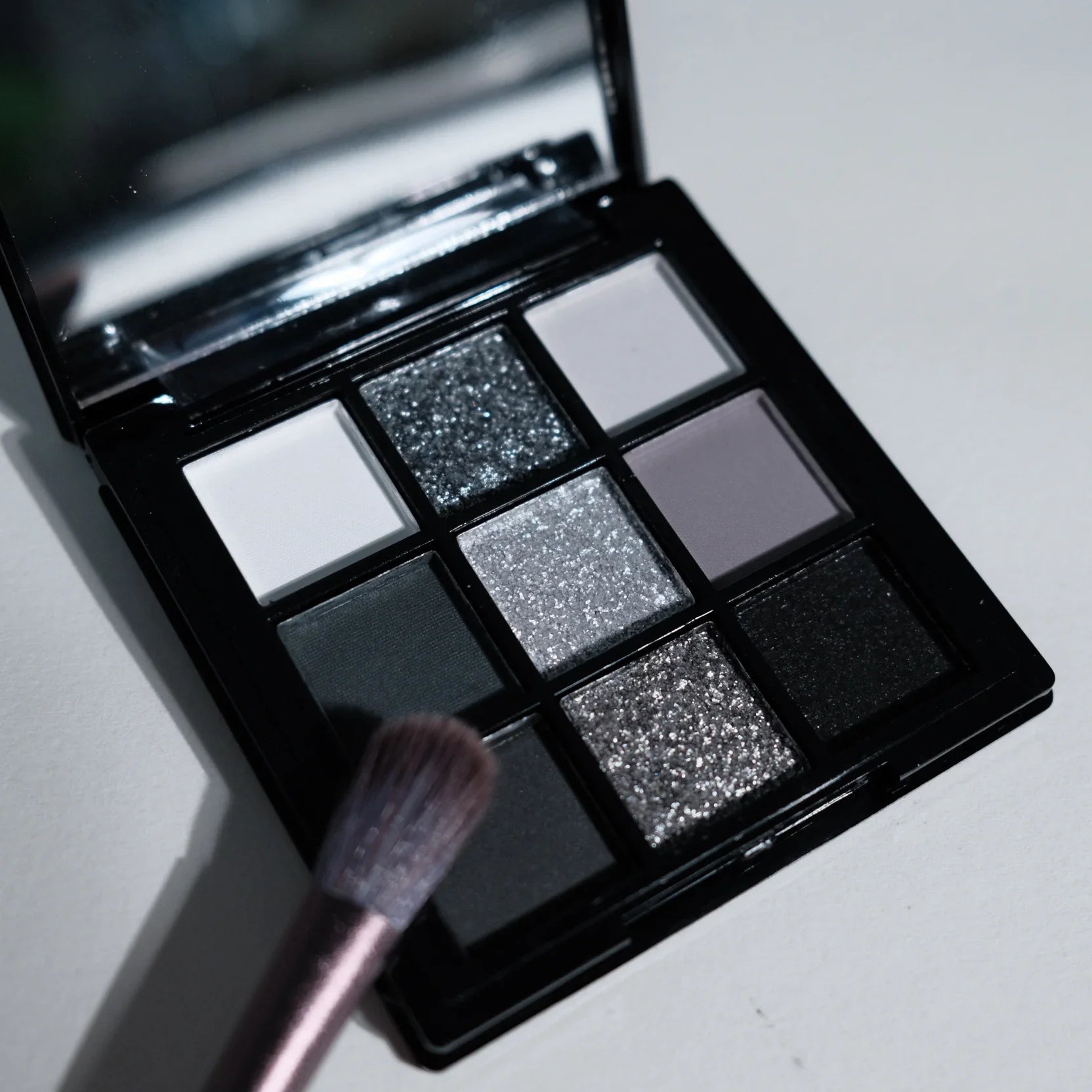 9-Shade Smoky Eyeshadow Palette